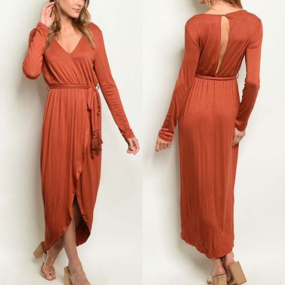 Sweetb Dresses & Skirts - 💐 Long Sleeve Rust Maxi Dress